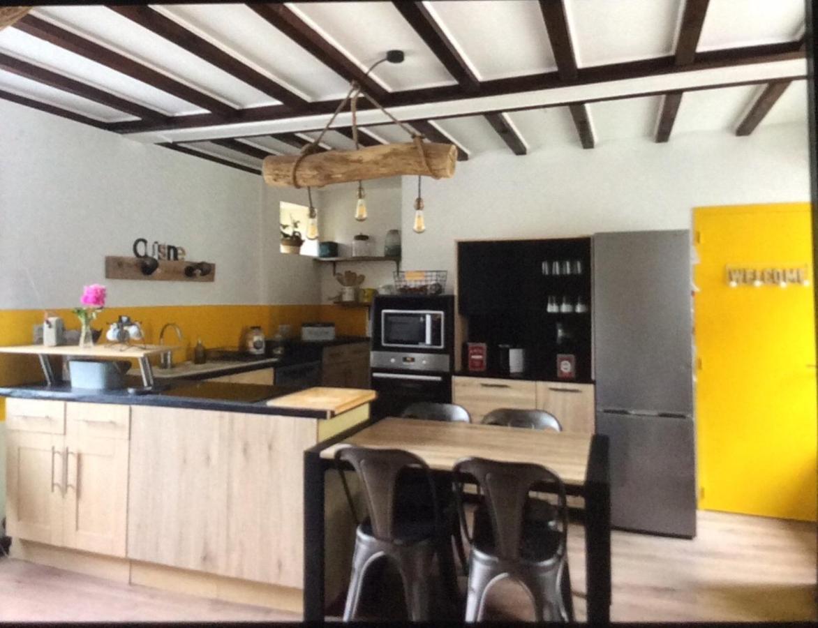 Maison Cosy En Plein Centre Ville Semur-en-Auxois Luaran gambar